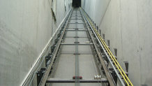 IPT® System für einen Aufzug in Bürokomplex