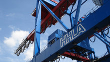 Angetriebenes Großleitungssystem für Highspeed Containerkrane - ship to shore