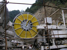 Tunnel drilling machine